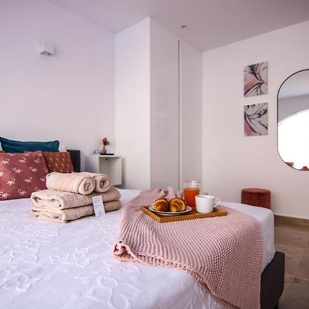 Phaedrus Living: Luxury Maisonette Lighthouse 60 Paphos ภายนอก รูปภาพ