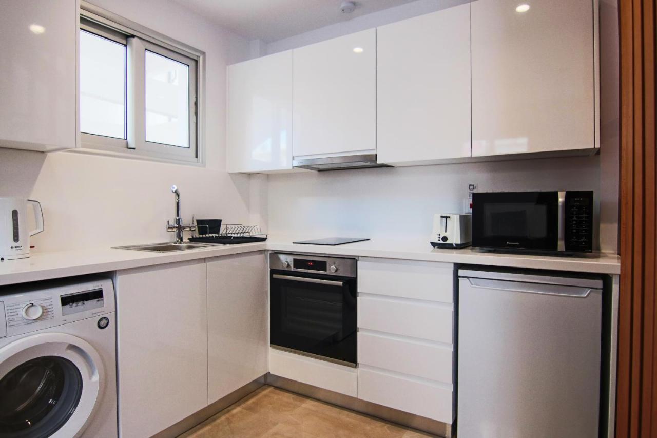 Phaedrus Living: Luxury Maisonette Lighthouse 60 Paphos ภายนอก รูปภาพ