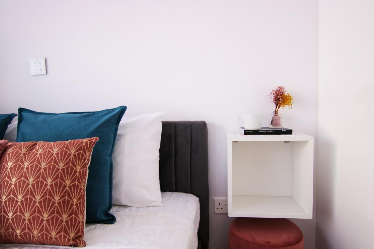 Phaedrus Living: Luxury Maisonette Lighthouse 60 Paphos ภายนอก รูปภาพ